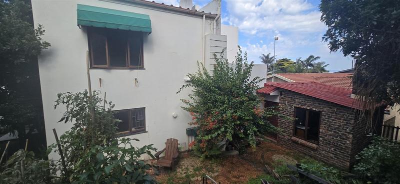 4 Bedroom Property for Sale in Outeniqua Strand Western Cape